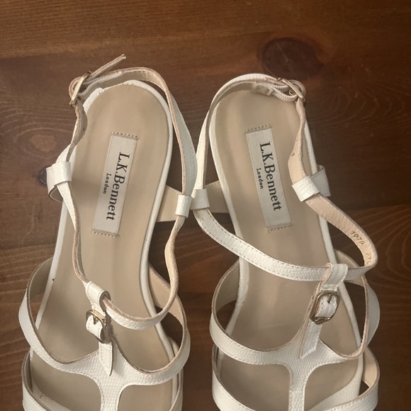 LK Bennett London Women Naomi White Leather Strap Sandals Shoes (US 7, UK 37.5) - Picture 2 of 5